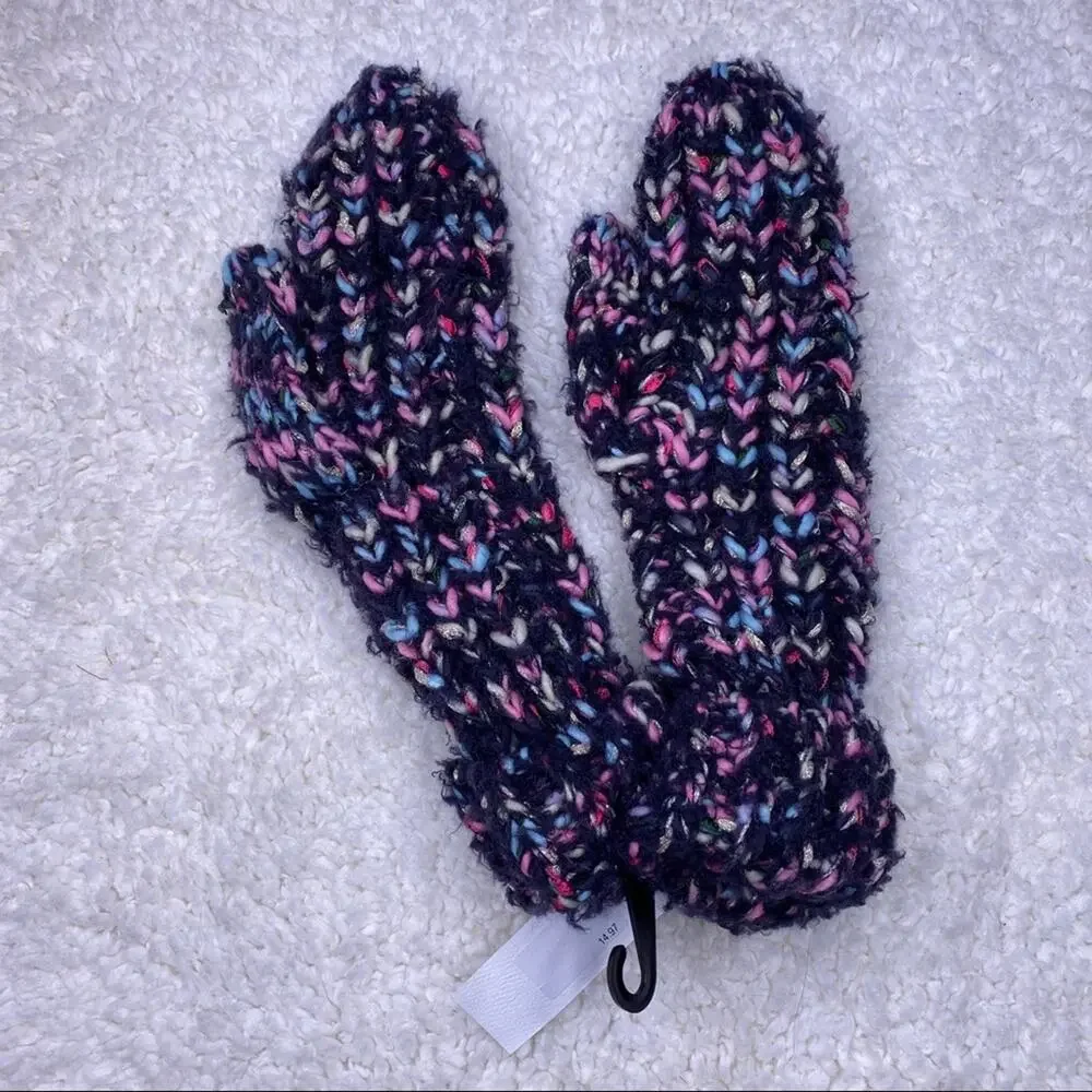 Melrose and Market Black Multicolor Knit Gloves